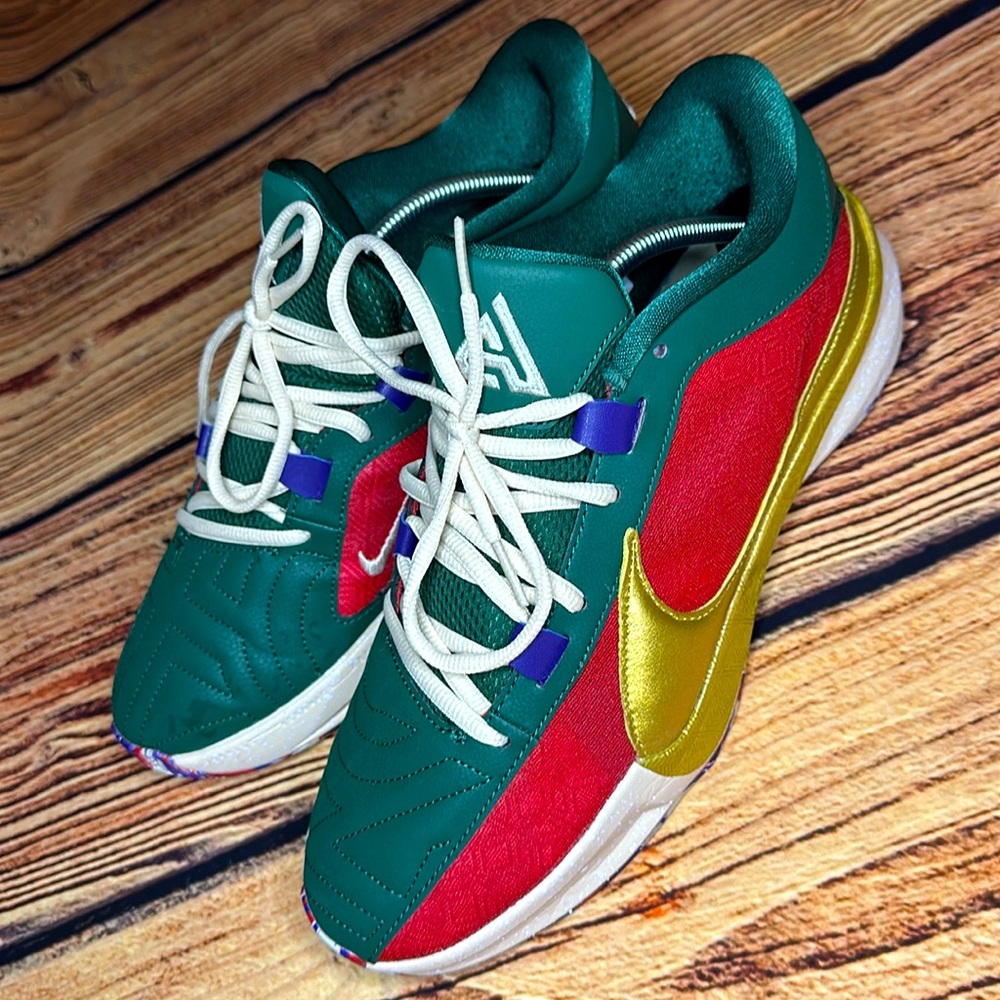 Nike Zoom Freak 5’s